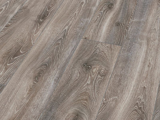 10MM MAMMUT PLUS LP AC5 HIGHLAND OAK TITAN LAMINATE FLOORING