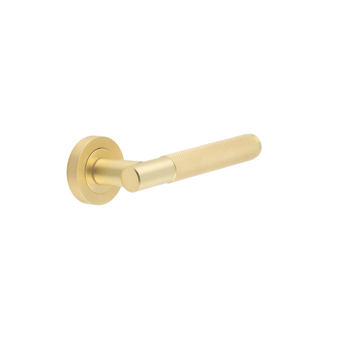 Berlin satin brass door handle, product shot