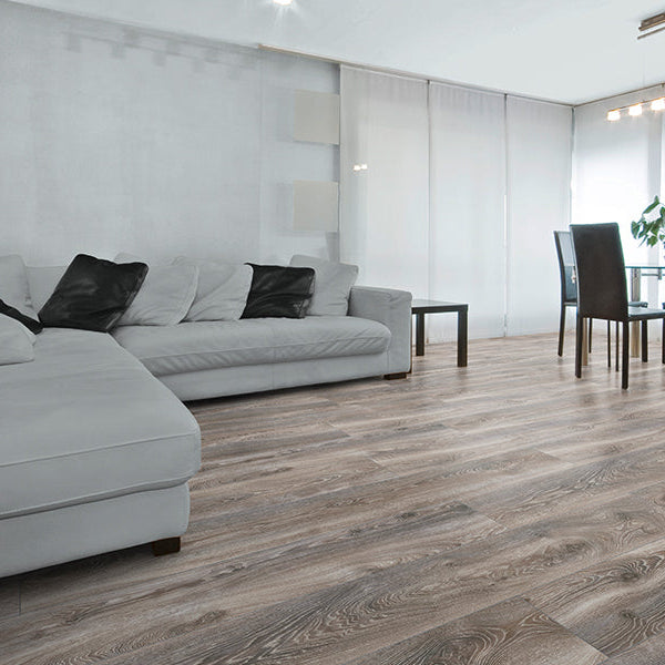 10MM MAMMUT PLUS LP AC5 HIGHLAND OAK TITAN LAMINATE FLOORING