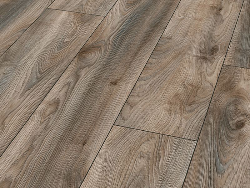 Laminate Flooring Stair Noising