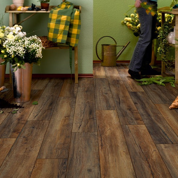 12MM ROBUSTO ROBUSTO PLANK HARBOUR OAK LAMINATE FLOORING AC5