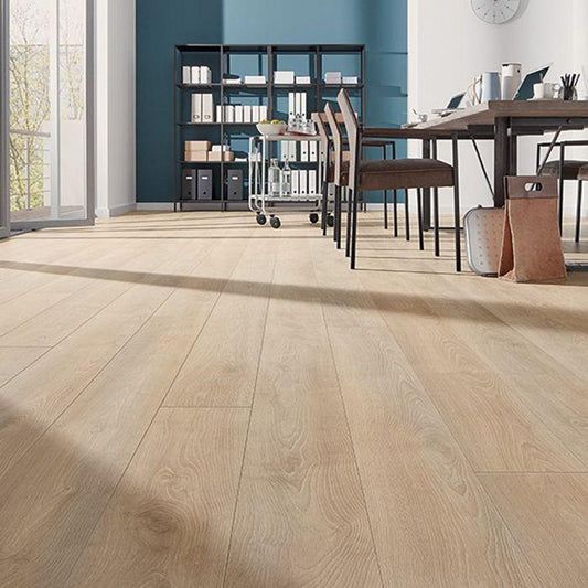 10MM MAMMUT PLUS LP AC5 MACRO OAK BEIGE LAMINATE FLOORING