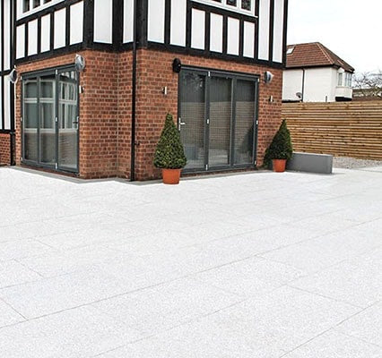 30mm Silver Grey Granite Paving Slabs 900 x 600mm