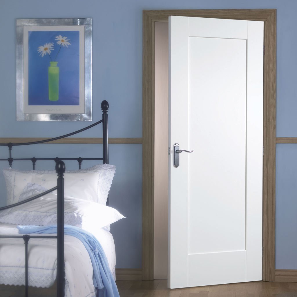 Shaker White Internal Door NM5