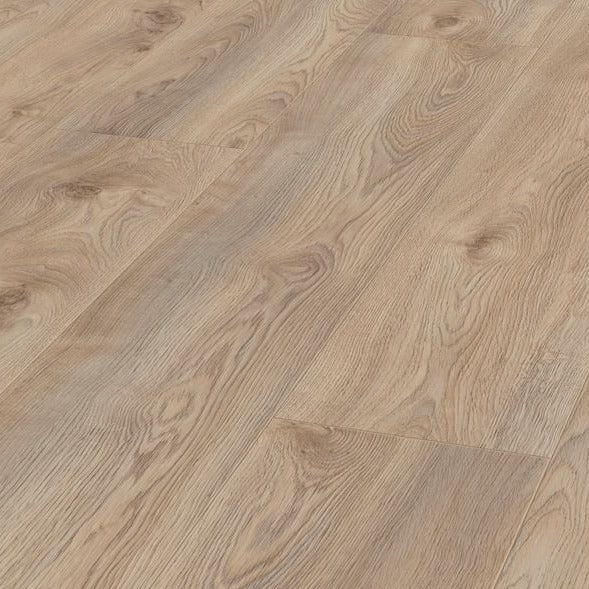 10MM MAMMUT PLUS LP AC5 MACRO OAK LIGHT LAMINATE FLOORING