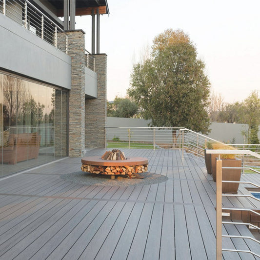 Composite decking Ultra Silver Grey