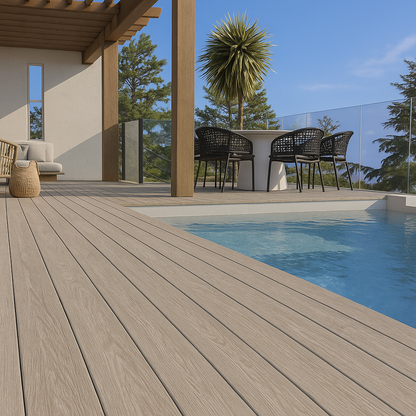 Composite decking Ultra Antique - close-up