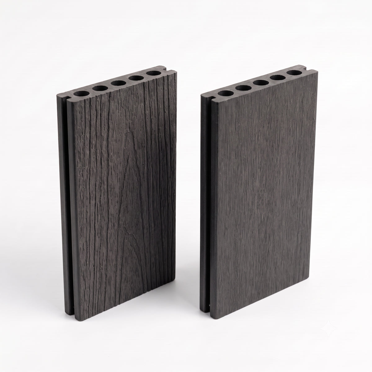 Composite decking Ultra Suir Ebony - White Background