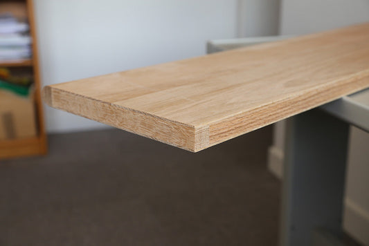 Engineered white oak stairs step - detail