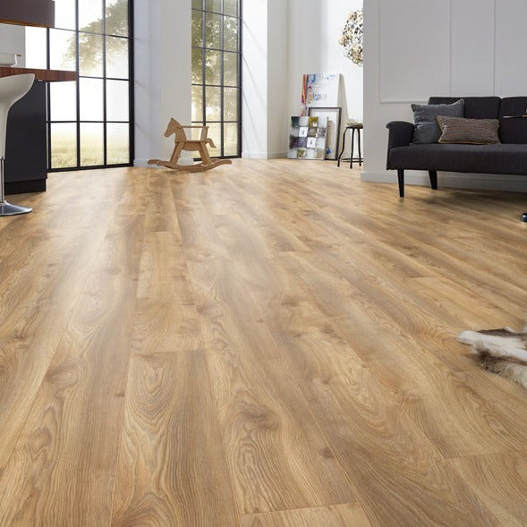 10MM MAMMUT PLUS LP AC5 MACRO OAK NATURE LAMINATE FLOORING