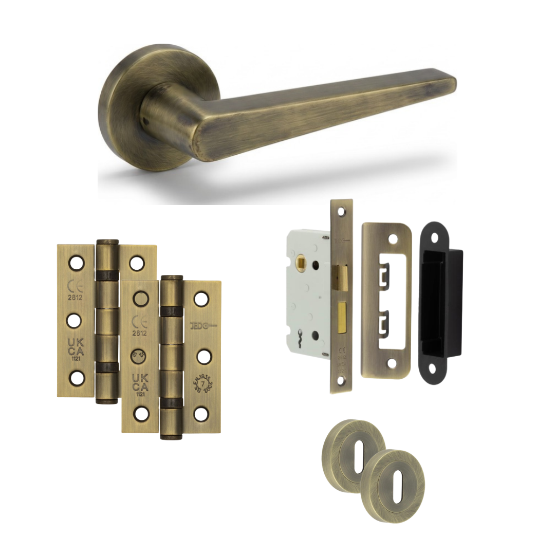 Lisbon antique brass door handle with hinges, mortice lock and keyhole escutcheons