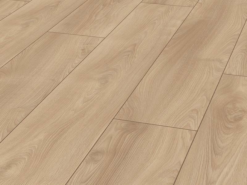 Mammut long plank Macro Oak Light laminate flooring AC5 - detail