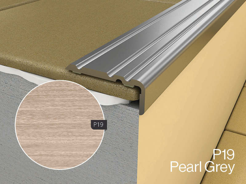 Edge floor profile in Pearl Grey
