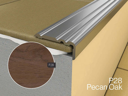 Edge floor profile in Pecan Oak