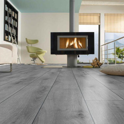 12mm Robusto 4V AC5 Summer Oak Grey laminate flooring - main image