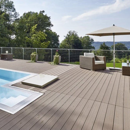 Composite decking mocha - lifestyle