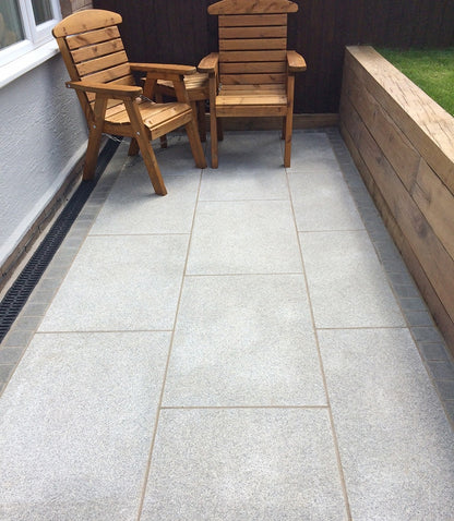 30mm Silver Grey Granite Paving Slabs 900 x 600mm